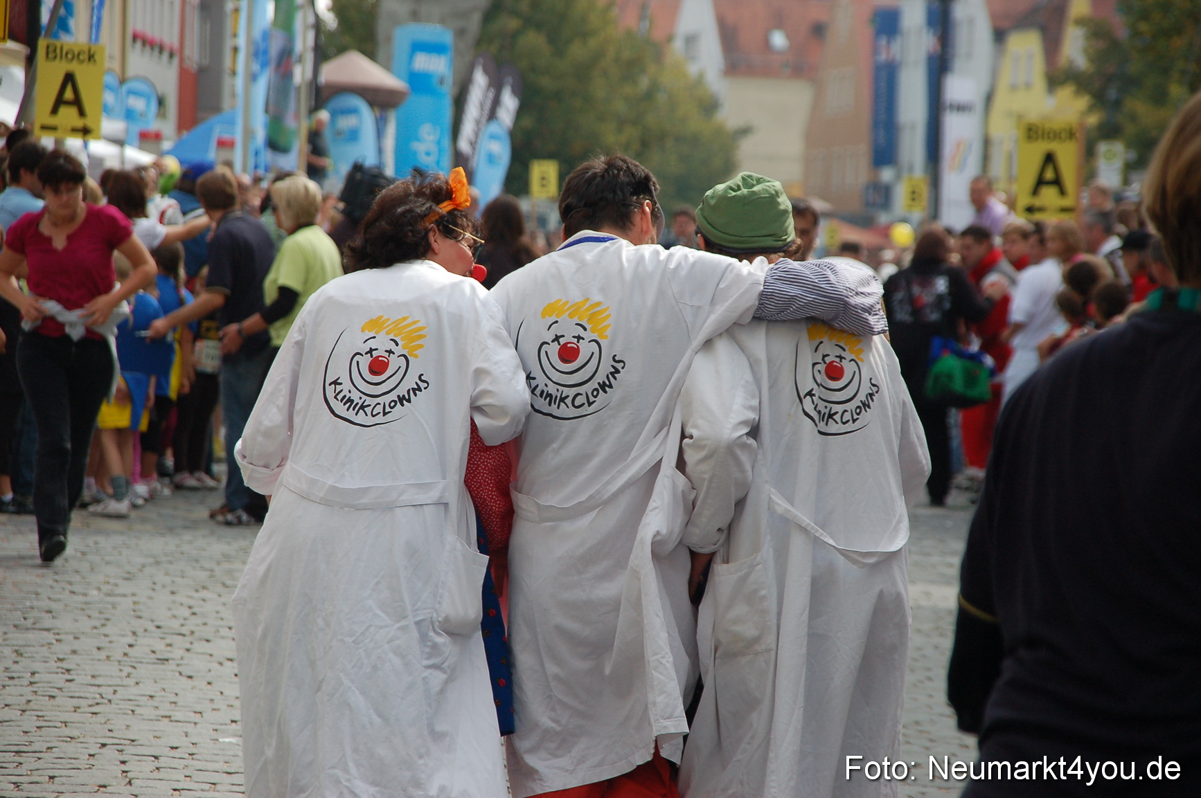 0107 Stadtlauf Neumarkt Bambinilaeufe 200909